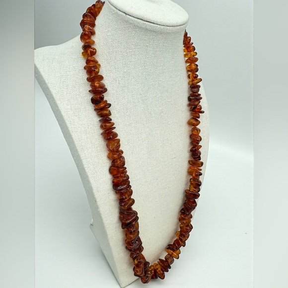 Genuine Amber Graduated Nugget Necklace 26” Slip On No Clasp 54.5 grams - Picture 4 of 17